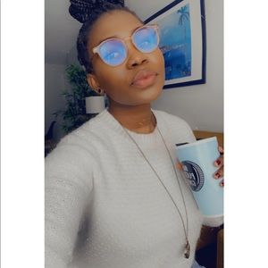 Meet your Posher, Sheila